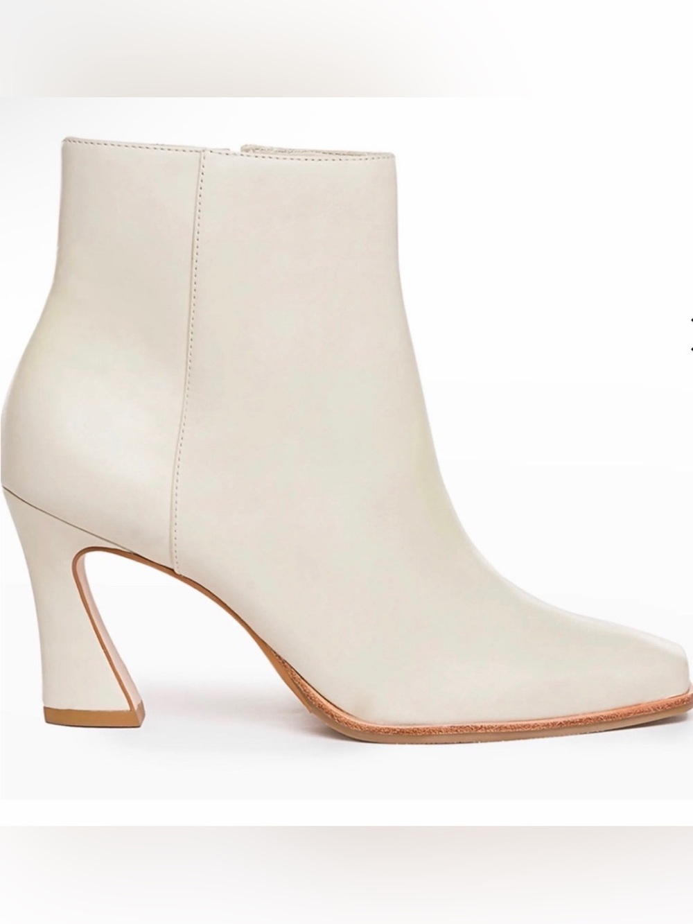 Bowery Calfskin Ankle Booties in Eggshell size 8.5M NWOT